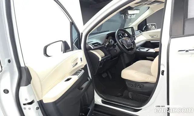 Toyota Sienna 2021 2.5 АКПП, миниатюра 10