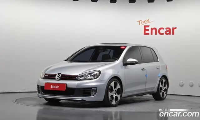Volkswagen Golf, 2012, 131 437 км