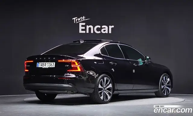 Volvo S60 2024 2.0 АКПП, миниатюра 2