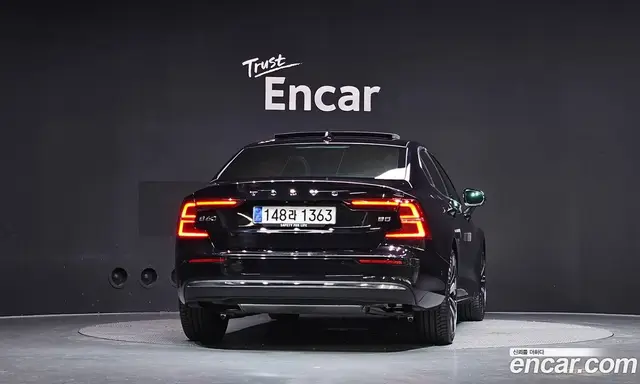 Volvo S60 2024 2.0 АКПП, миниатюра 4