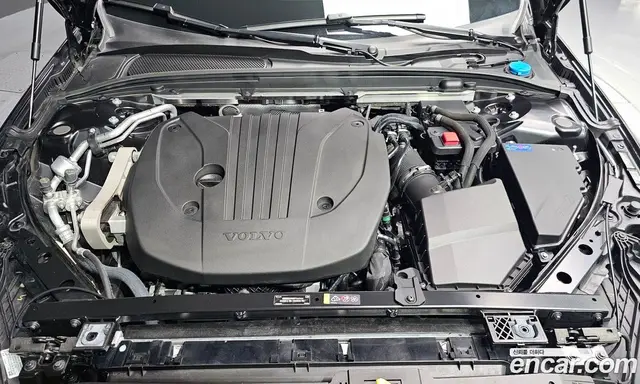 Volvo S60 2024 2.0 АКПП, миниатюра 6