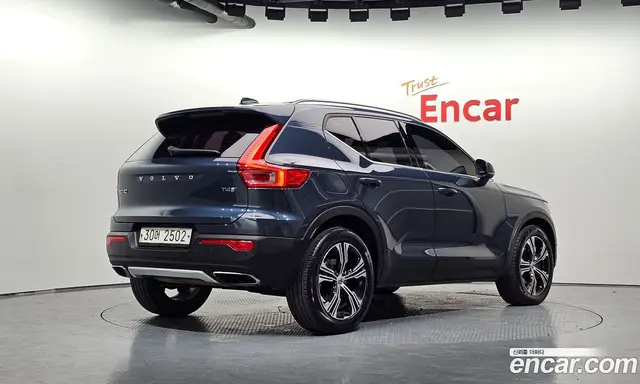 Volvo XC40 2019 2.0 АКПП, миниатюра 2 Volvo XC40 2019 2.0 АКПП, миниатюра 2