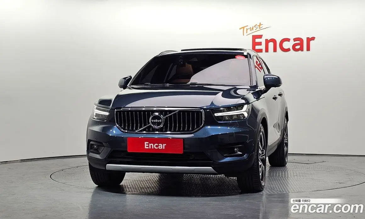 Volvo XC40 2019 2.0 АКПП, фото 3 Volvo XC40 2019 2.0 АКПП, фото 3