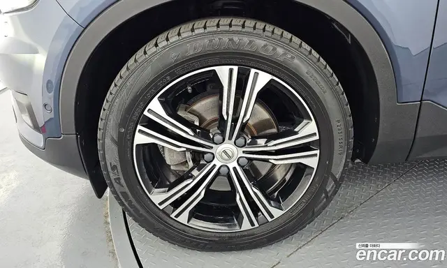 Volvo XC40 2019 2.0 АКПП, миниатюра 5 Volvo XC40 2019 2.0 АКПП, миниатюра 5