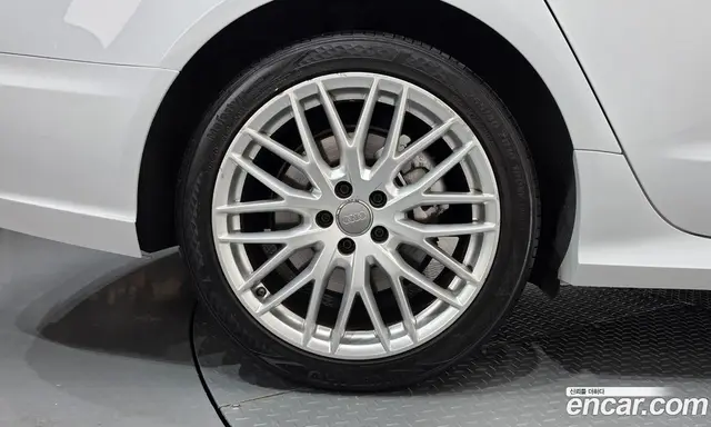 Audi A6 2016 3.0 АКПП, миниатюра 5