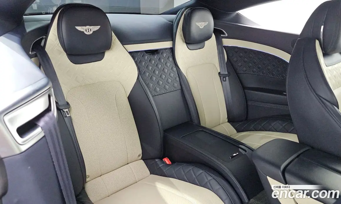 Bentley Continental 2020 4.0 АКПП, фото 19