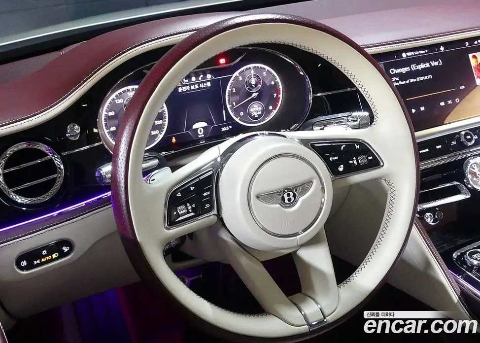 Bentley Flying Spur 2021 4.0 АКПП, фото 12