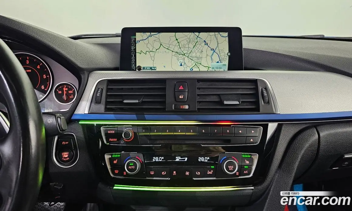 BMW 3 серия 2016 2.0 АКПП, фото 18