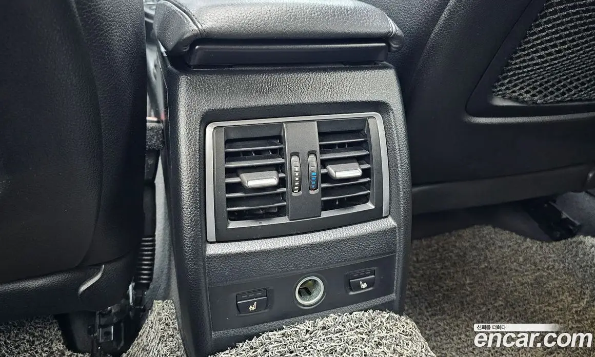 BMW 3 серия 2016 2.0 АКПП, фото 17