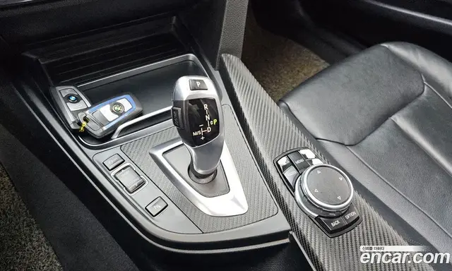 BMW 3 серия 2016 2.0 АКПП, миниатюра 9