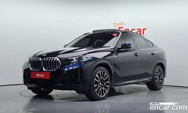 BMW X6, 2023, 104 118 км