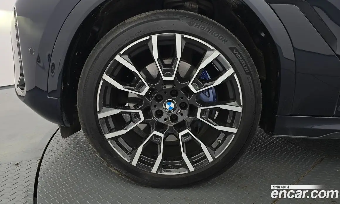 BMW X6 2023 3.0 АКПП, фото 5
