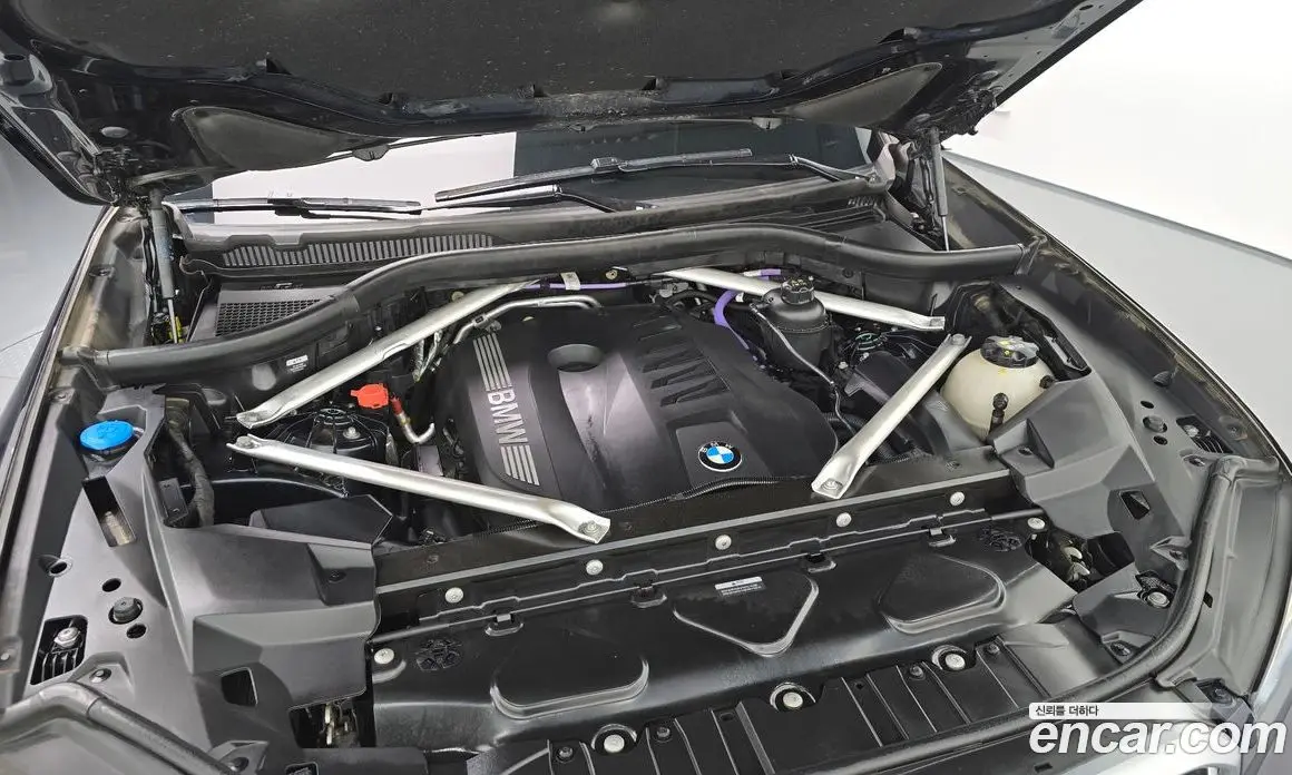 BMW X6 2023 3.0 АКПП, фото 6
