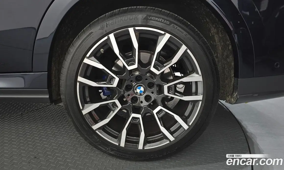 BMW X6 2023 3.0 АКПП, фото 7
