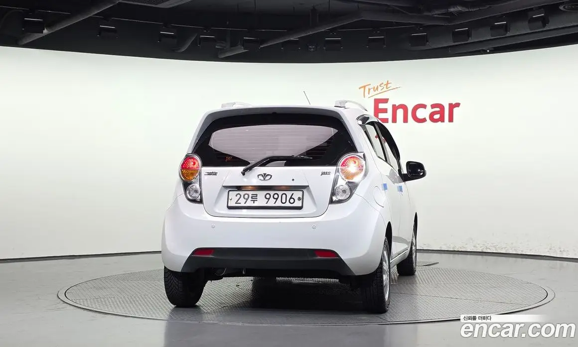 Chevrolet Matiz 2011 1.0 АКПП, фото 4