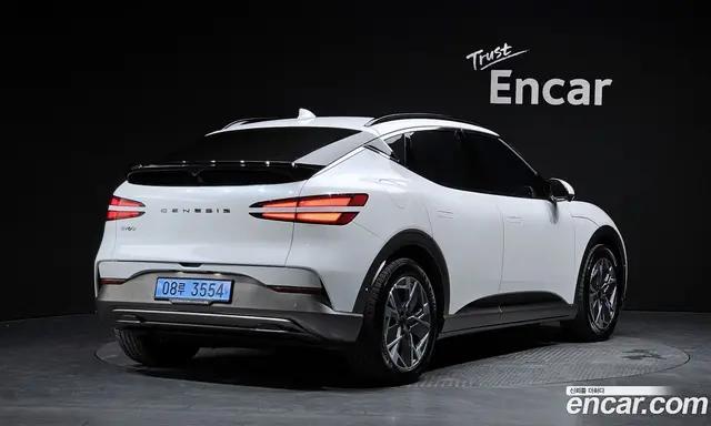 Genesis GV60, 2022, 81 333 км