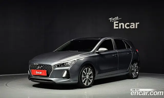 Hyundai i30, 2017, 216 824 км