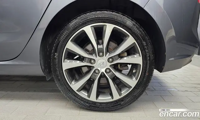 Hyundai i30 2017 1.4 АКПП, миниатюра 5 Hyundai i30 2017 1.4 АКПП, миниатюра 5