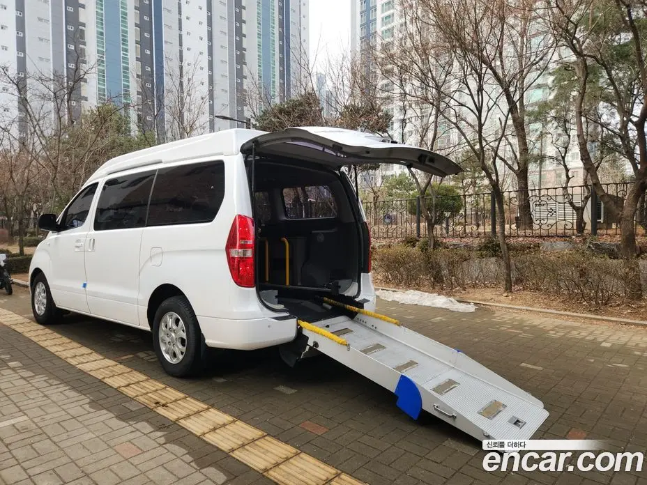 Hyundai Starex 2011 2.5 АКПП, фото 19