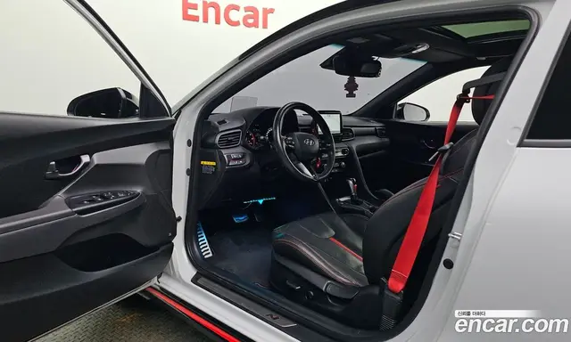 Hyundai Veloster 2018 1.6 АКПП, миниатюра 10