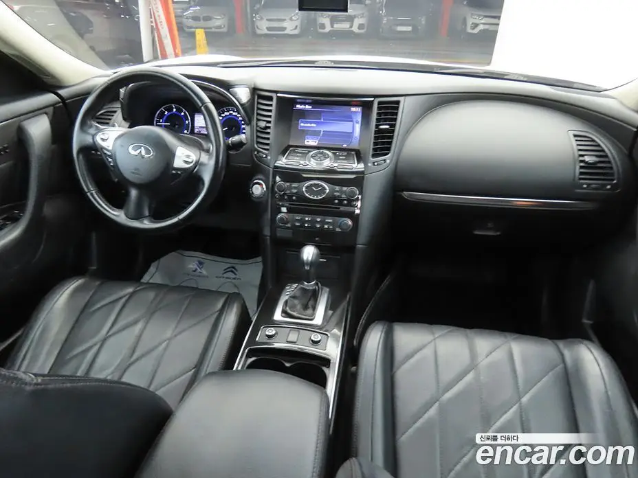 Infiniti QX70 2015 3.0 АКПП, фото 5