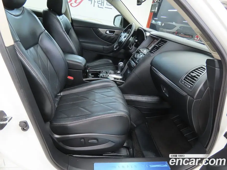 Infiniti QX70 2015 3.0 АКПП, фото 9