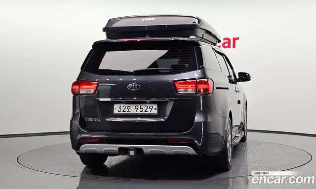 Kia Carnival 2014 2.2 АКПП, миниатюра 4 Kia Carnival 2014 2.2 АКПП, миниатюра 4