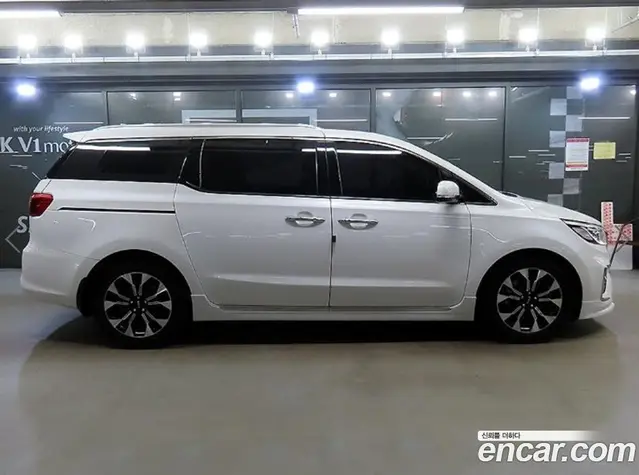 Kia Carnival 2018 2.2 АКПП, миниатюра 3