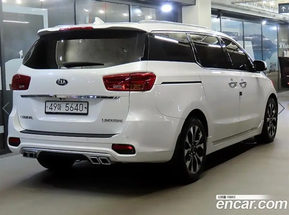 Kia Carnival 2018 2.2 АКПП, фото 4