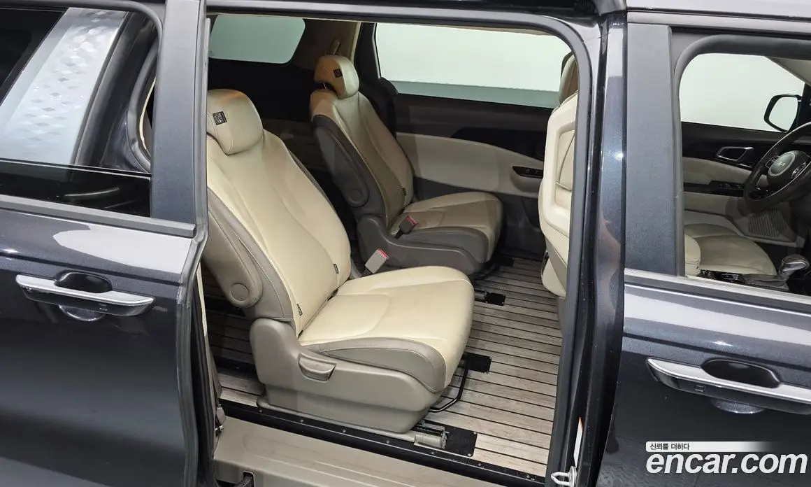 Kia Carnival 2022 2.2 АКПП, фото 12