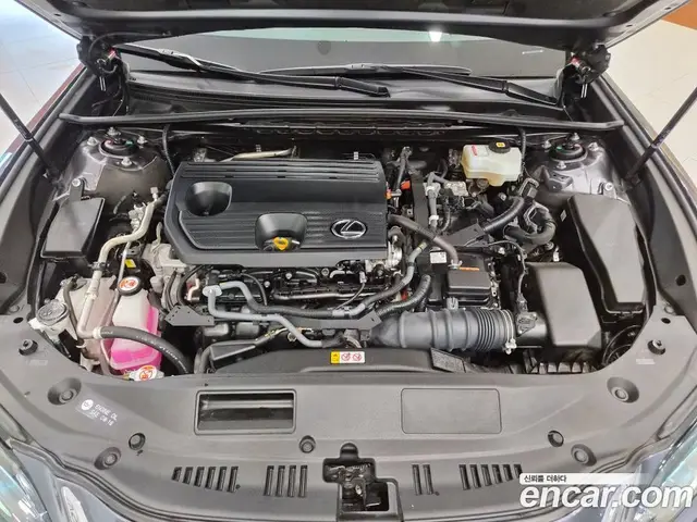 Lexus ES 2021 2.5 вариатор, миниатюра 6