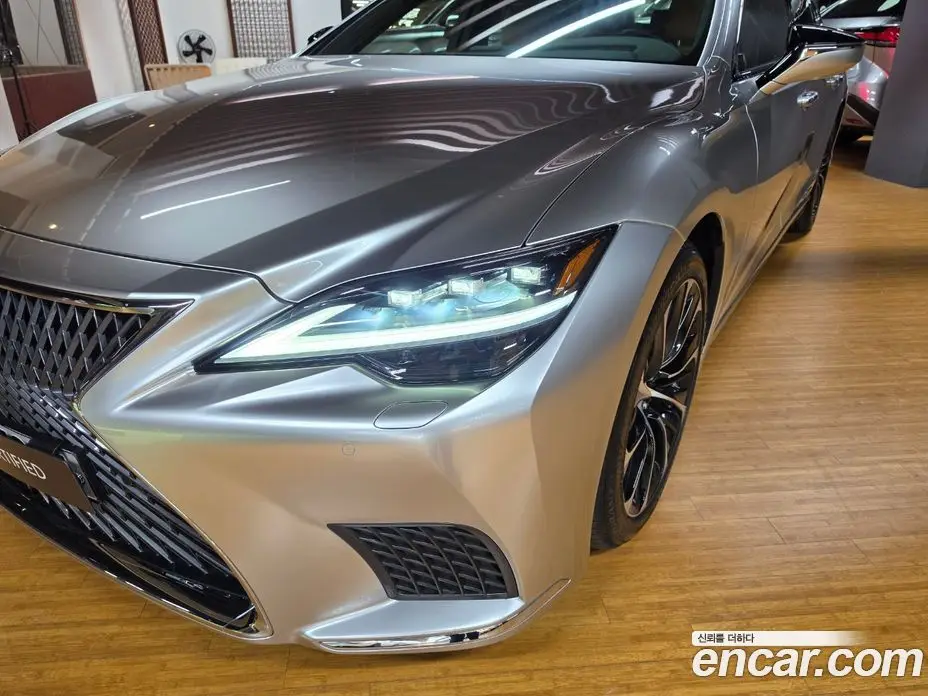 Lexus LS 2022 3.5 вариатор, фото 18 Lexus LS 2022 3.5 вариатор, фото 18