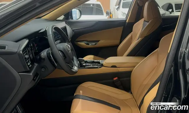Lexus NX 2025 2.5 вариатор, миниатюра 11 Lexus NX 2025 2.5 вариатор, миниатюра 11