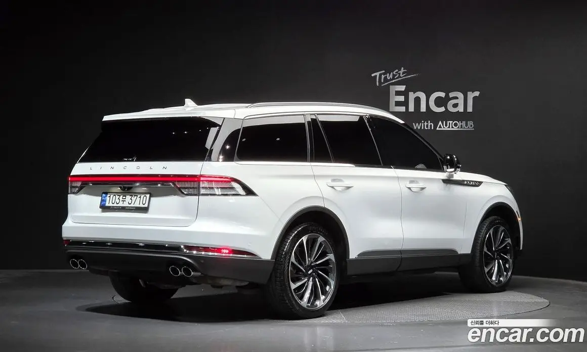 Lincoln Aviator 2022 3.0 АКПП, фото 2 Lincoln Aviator 2022 3.0 АКПП, фото 2