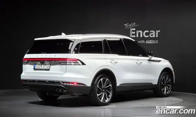 Lincoln Aviator 2022 3.0 АКПП, миниатюра 2 Lincoln Aviator 2022 3.0 АКПП, миниатюра 2