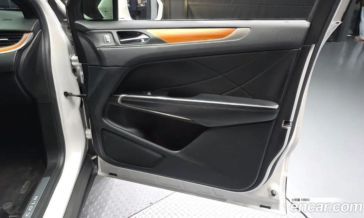Lincoln MKC 2017 2.0 АКПП, фото 13