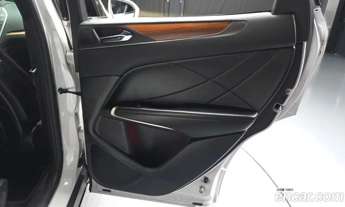 Lincoln MKC 2017 2.0 АКПП, фото 14