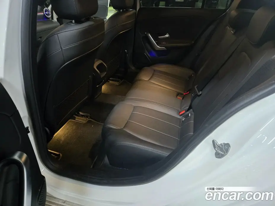 Mercedes-Benz A-Class 2020 2.0 АКПП, фото 11