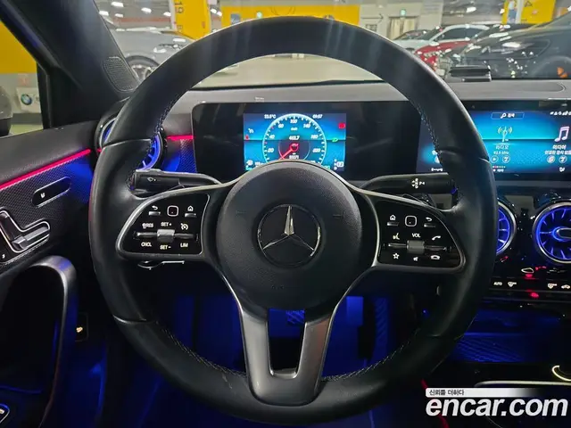 Mercedes-Benz A-Class 2020 2.0 АКПП, миниатюра 6