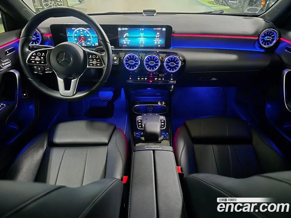 Mercedes-Benz A-Class 2020 2.0 АКПП, фото 7