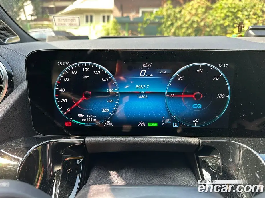 Mercedes-Benz EQA 2023 2.0 АКПП, фото 8
