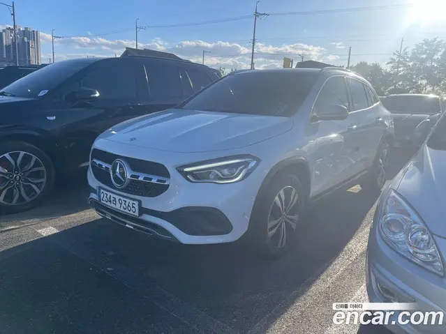 Mercedes-Benz GLA-Class, 2021, 87 488 км