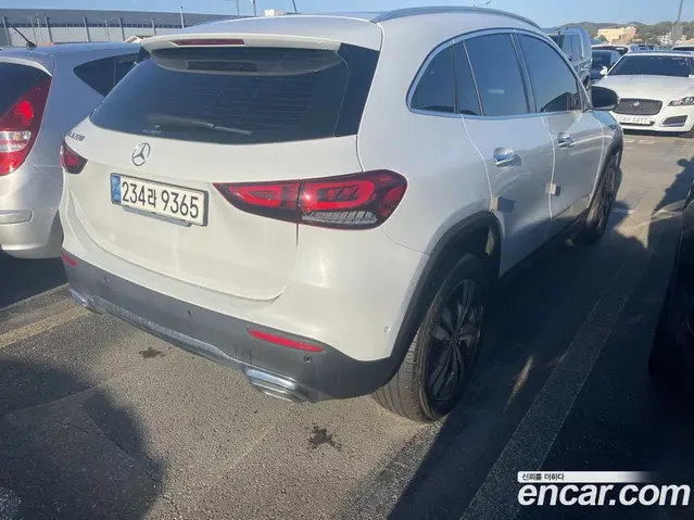Mercedes-Benz GLA-Class 2021 2.0 АКПП, миниатюра 2