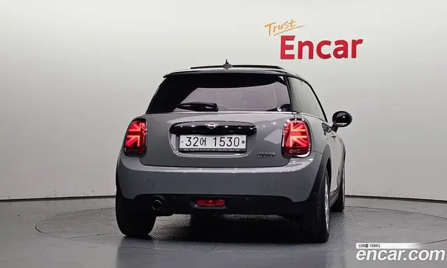 Mini Cooper 2019 1.5 АКПП, миниатюра 4