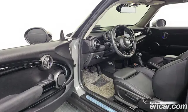 Mini Cooper 2019 1.5 АКПП, миниатюра 10