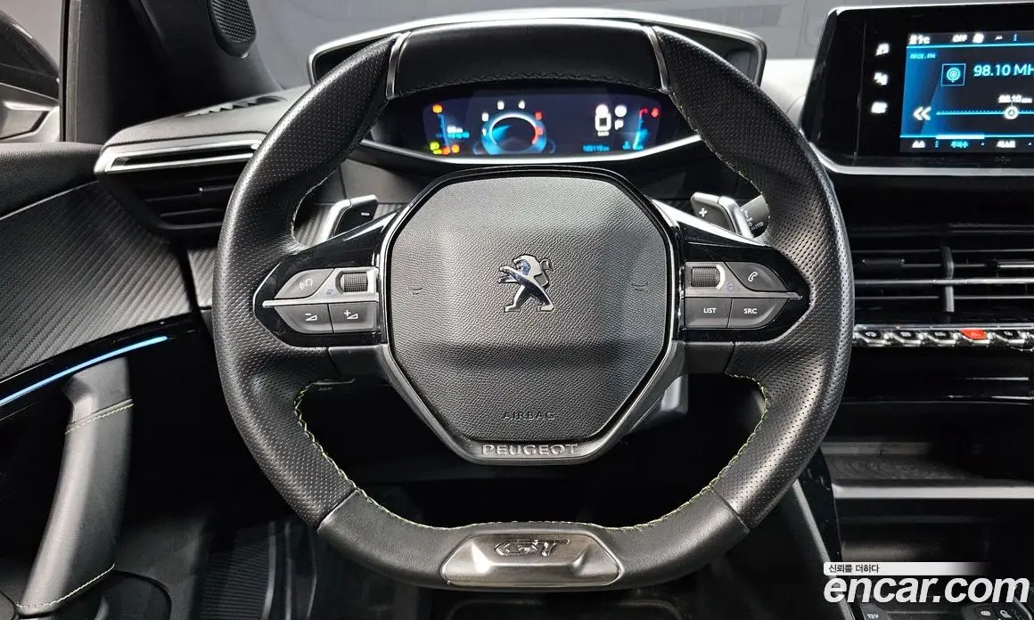 Peugeot 2008 2021 1.5 АКПП, фото 13