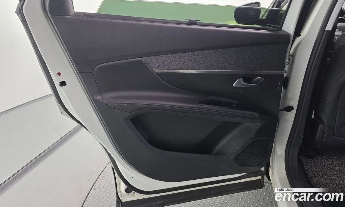Peugeot 5008 2018 1.6 АКПП, фото 15