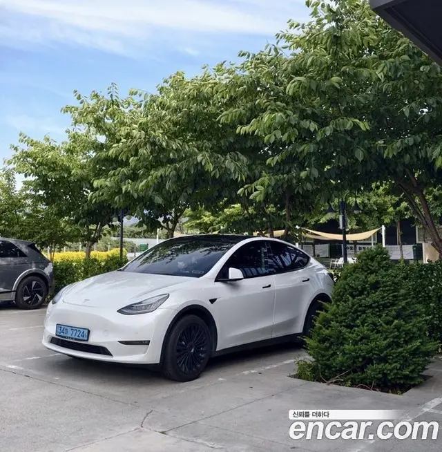 Tesla Model Y 2022 АКПП, миниатюра 4 Tesla Model Y 2022 АКПП, миниатюра 4