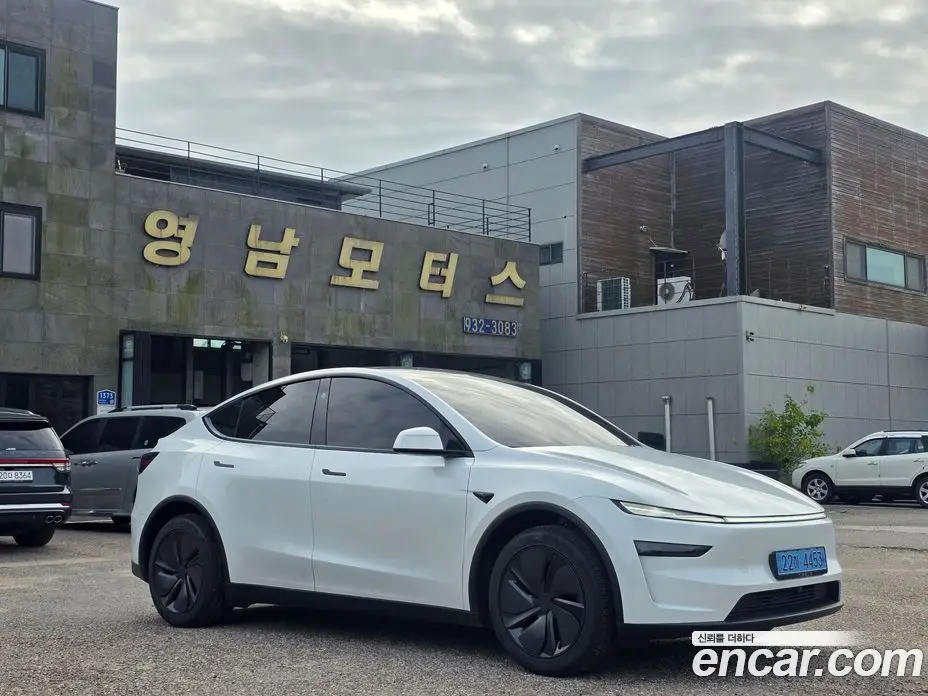 Tesla Model Y 2026 1.0 АКПП, фото 3 Tesla Model Y 2026 1.0 АКПП, фото 3