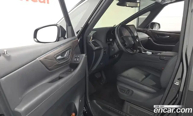 Toyota Alphard 2024 2.5 АКПП, миниатюра 10